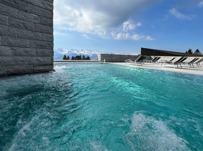 003_Gipfelglueck_Schoene Aussichten Touristik_ Rigi Kaltbadcsm_Aussenpool-Web_cb09e8fb8c